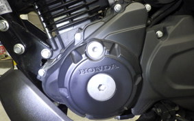 HONDA CB200X
