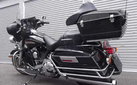 HARLEY FLHTCI Electra Glide Classic 2005 FFW