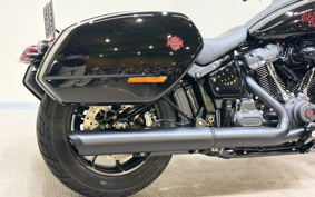 HARLEY FXLRST 2026 YXA