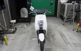 HONDA EM1 e: EF16