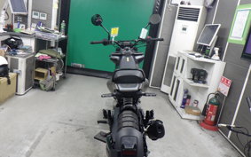 HUSQVARNA SVARTPILEN 125 2023