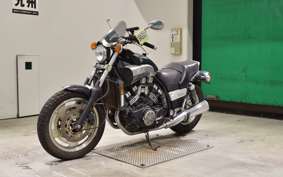 YAMAHA VMAX 2004