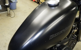 HARLEY XL883N 2009