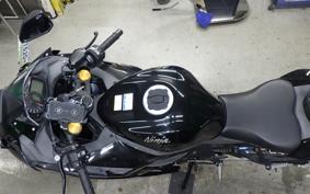 KAWASAKI ZX-25R ZX250E