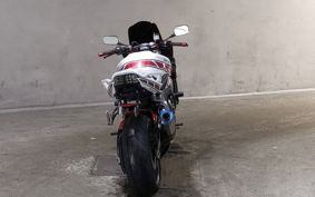 YAMAHA FZ1 FAZER 2006 RN17