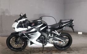 HONDA CBR600RR 2017 PC40