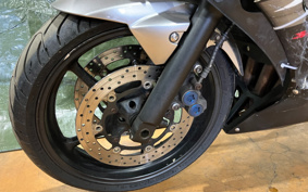 YAMAHA YZF-R6 2004 RJ05