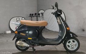 VESPA LX50 ..