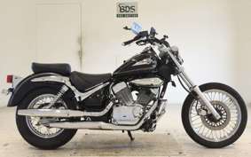 SUZUKI INTRUDER 250 LC VJ51A