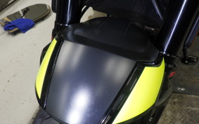 TRIUMPH TRIDENT 660 2023