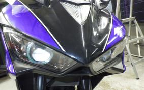 YAMAHA YZF-R25 2024 RG43J