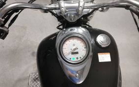 YAMAHA DRAGSTAR 1100 CLASSIC 2005 VP13J