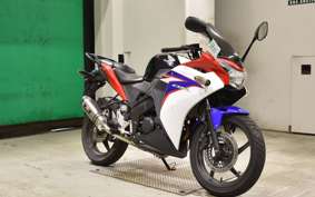 HONDA CBR150R CS150R