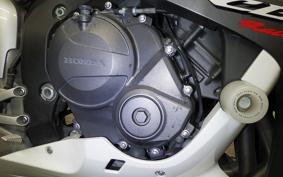 HONDA CBR600RR GEN 3 2008 PC40