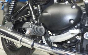 TRIUMPH BONNEVILLE SPIRIT 2015