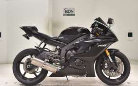 YAMAHA YZF-R6 2020