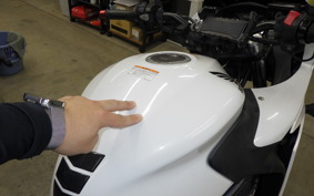 HONDA CBR650F 2014 RC83