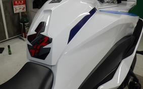 BMW S1000XR 2022