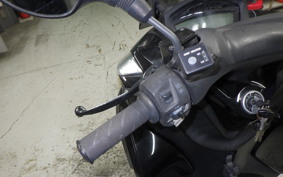 YAMAHA TRICITY 125 SE82J