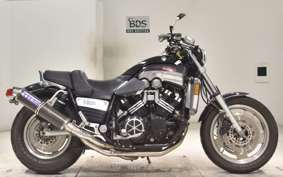 YAMAHA VMAX 2001