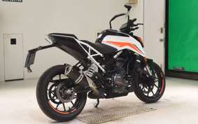 KTM 390 DUKE 2024