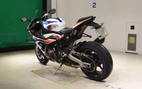 BMW M1000RR 2024