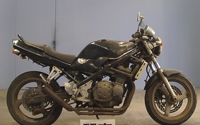 SUZUKI BANDIT 250 GJ74A