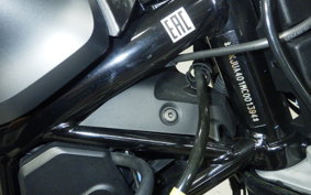 HUSQVARNA SVARTPILEN 125 2000