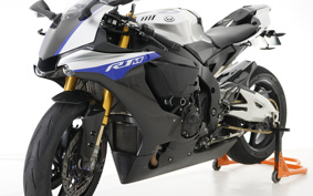 YAMAHA YZF-R1 M 2019 RN49