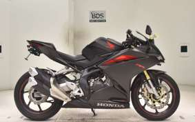HONDA CBR250RR MC51