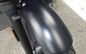 TRIUMPH STREET TWIN 2018