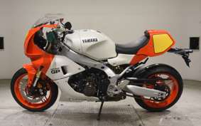 YAMAHA XSR900 GP 2024 RN96J