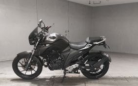 YAMAHA FZ25 RG42