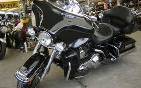 HARLEY FLHTCUI Ultra Classic 2006 FCW