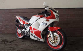 YAMAHA TZR250 1KT
