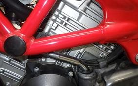 HONDA VTR 250 Gen. 2 MC33