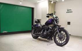 HARLEY XL883N 2015