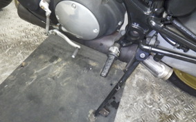 BUELL S3 THUNDERBOLT 2001