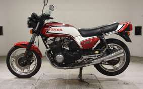 HONDA CB750F С 1985 RC04