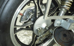SUZUKI GN125 H 2012
