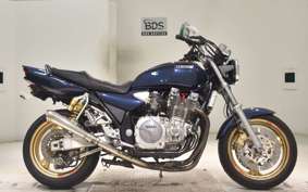YAMAHA XJR1300 1998 RP01J