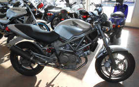 HONDA VTR 250 MC33