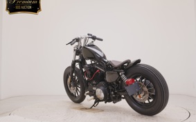 HARLEY XL883N 2013