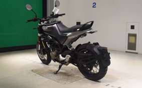 HUSQVARNA SVARTPILEN 125 2000