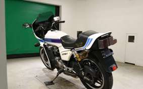 HONDA CB750F 2023 RC04