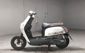 YAMAHA CUXI 100 C1DW