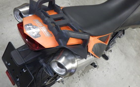 KTM 990 SUPERMOTO 2015