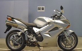 HONDA VFR800 2004 RC46