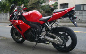 HONDA CBR1000RR 2006 SC57