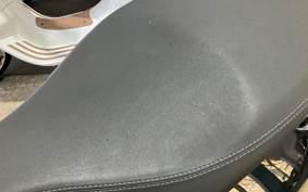 VESPA PRIMA BEIGE RA125 MICKEY ED